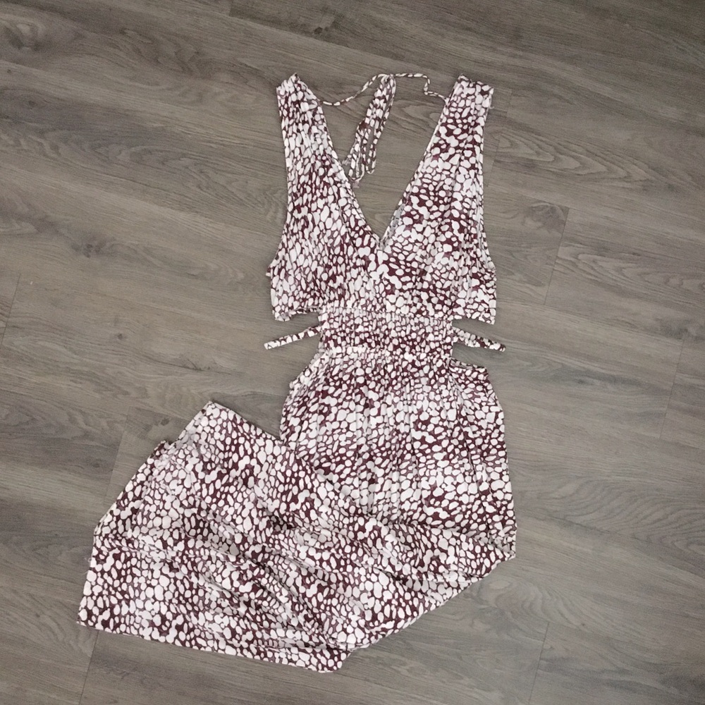 Printed Romper With Side Cut-Outs